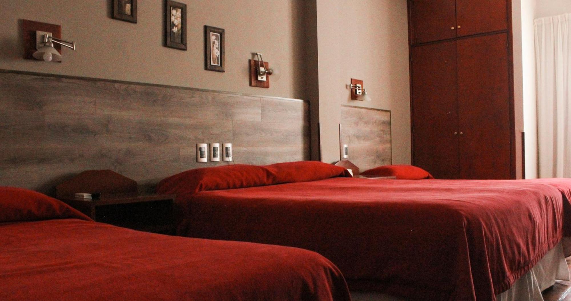 Hotel Los Sauces Cafayate Extérieur photo